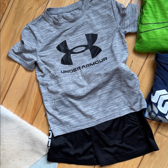 Athletic Sets - Short Sleeve - Sz 3-4 (Set of 5) - Nike and Under Armour - Picture 2 of 6
